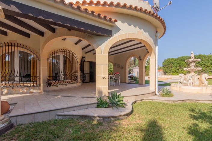 Image No.29-2 Bed Villa for sale