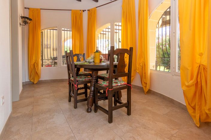 Image No.7-2 Bed Villa for sale