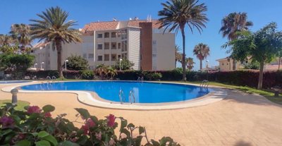 apartamento-playa-piscina-denia