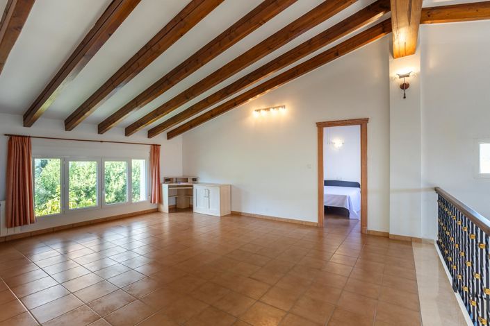 Image No.28-4 Bed Villa for sale