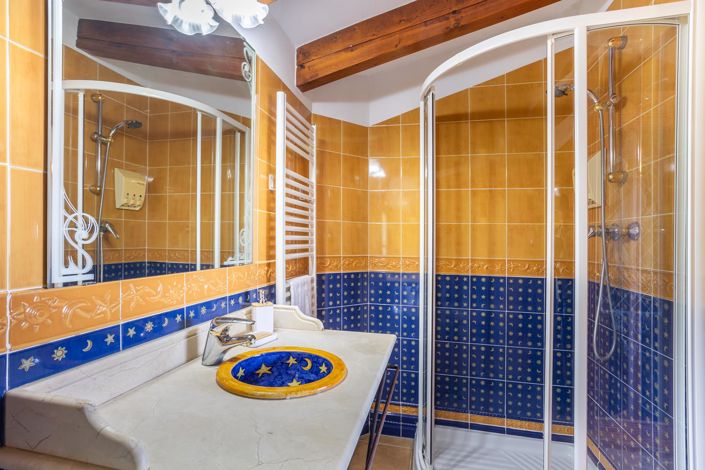 Image No.34-4 Bed Villa for sale