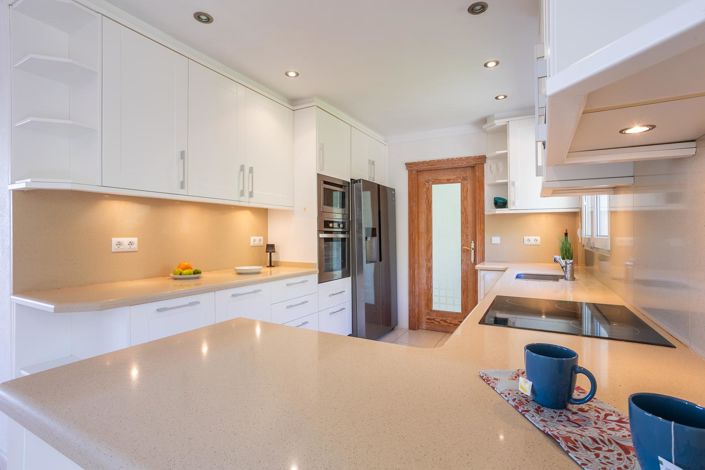 Image No.4-4 Bed Villa for sale