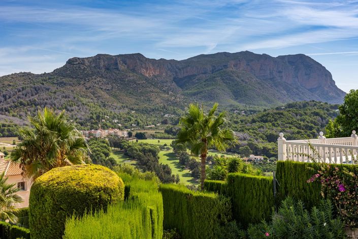 Image No.48-4 Bed Villa for sale