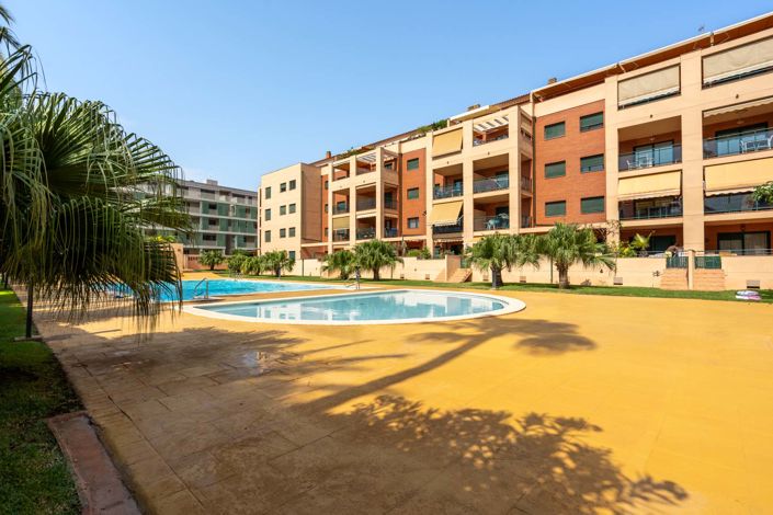 Image No.1-3 Bed Apartment for sale
