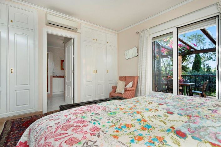 Image No.19-4 Bed Finca for sale