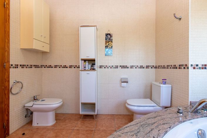 Image No.28-Villa de 4 chambres à vendre à Alicante