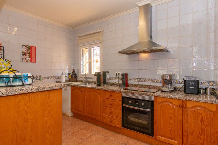 Image No.9-Villa de 4 chambres à vendre à Alicante