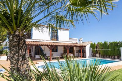 asunsplashedholidayhome23a5bc438e