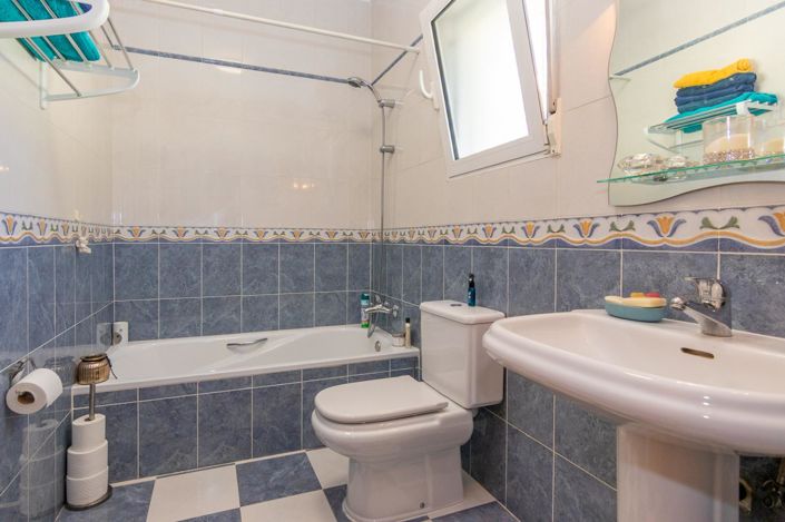 Image No.17-3 Bed Villa for sale