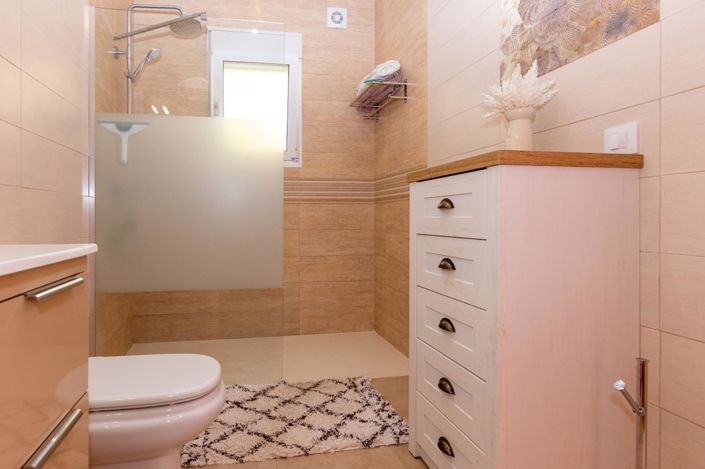 Image No.24-3 Bed Villa for sale