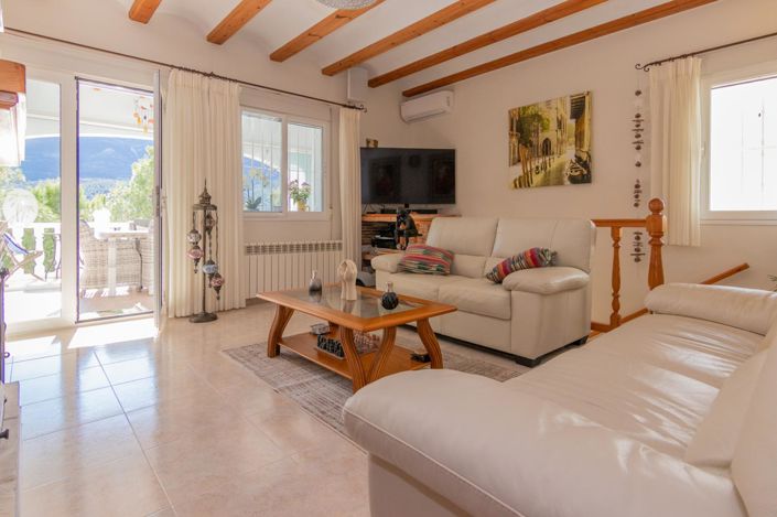 Image No.4-3 Bed Villa for sale