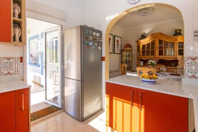 chalet-vistas-panoramicas-parcent-cocina-offi