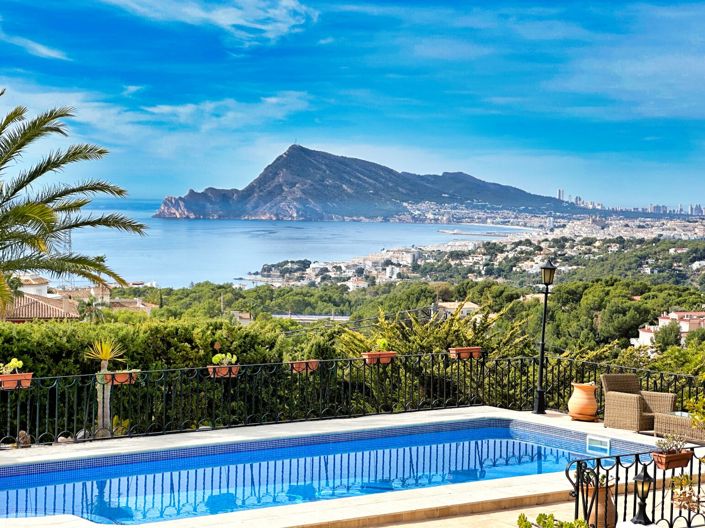 Image No.1-Villa de 5 chambres à vendre à Altea