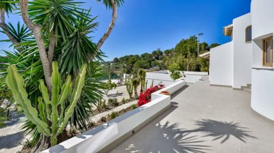 20250401-serrella2-fotosweb-exterior18