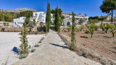 20250401-serrella2-fotosweb-exterior02