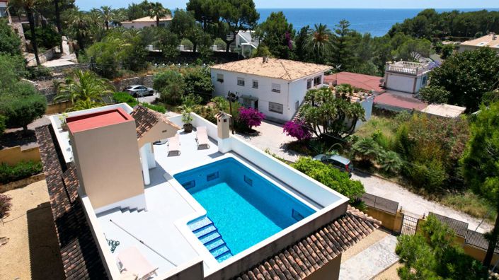 Image No.1-2 Bed Villa for sale