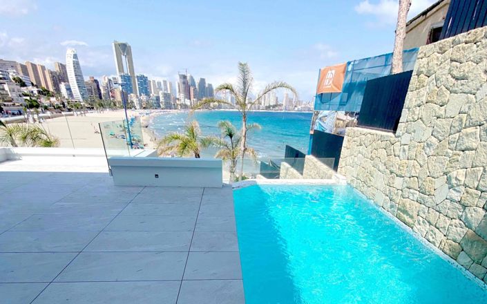 Image No.1-4 Bed Duplex for sale