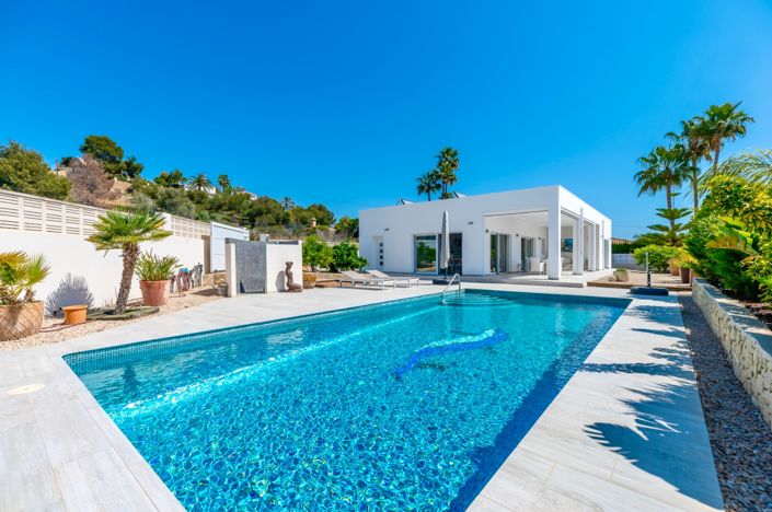 Image No.1-3 Bed Villa for sale