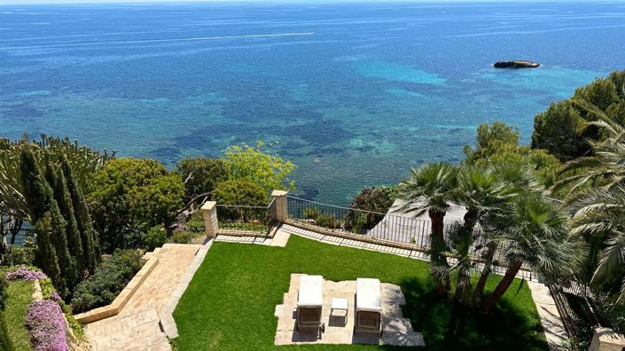 Image No.1-4 Bed Villa for sale
