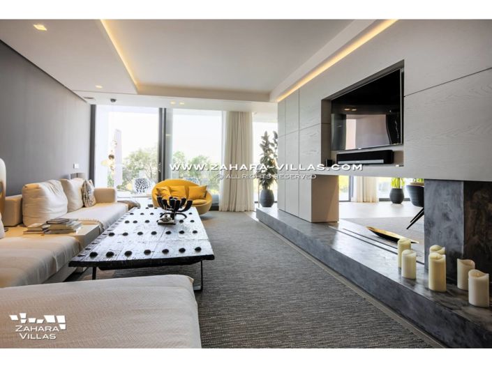 Image No.19-4 Bed Villa for sale