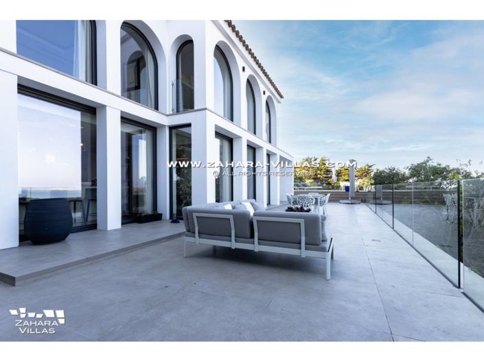 Image No.20-4 Bed Villa for sale