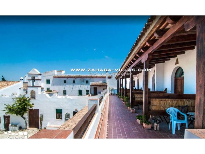 Image No.20-Villa de 20 chambres à vendre à Cadix