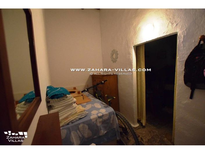 Image No.6-6 Bed Villa for sale