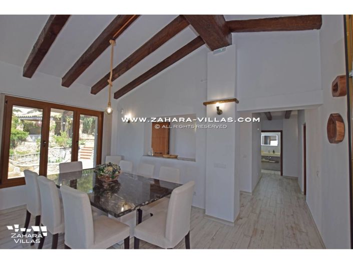 Image No.17-Villa de 4 chambres à vendre à Cadix