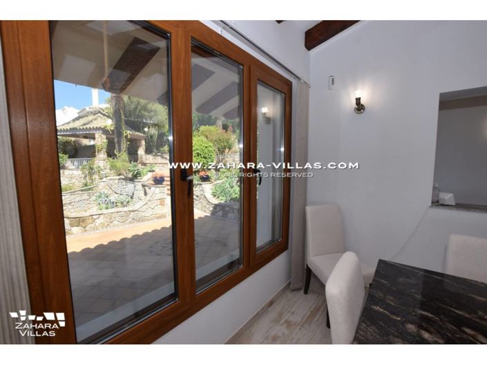 Image No.19-Villa de 4 chambres à vendre à Cadix