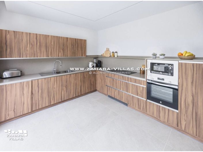 Image No.23-6 Bed Villa for sale