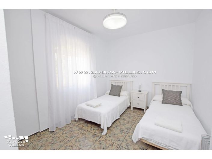 Image No.26-3 Bed Villa for sale