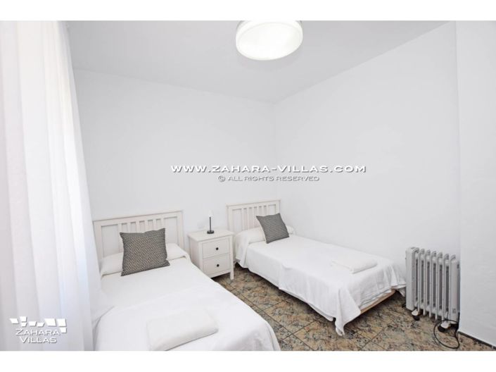 Image No.29-3 Bed Villa for sale