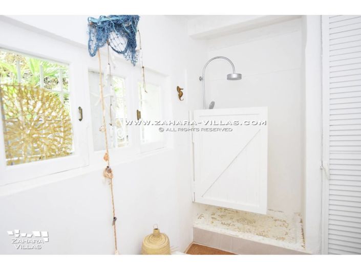 Image No.23-Villa de 4 chambres à vendre à Cadix