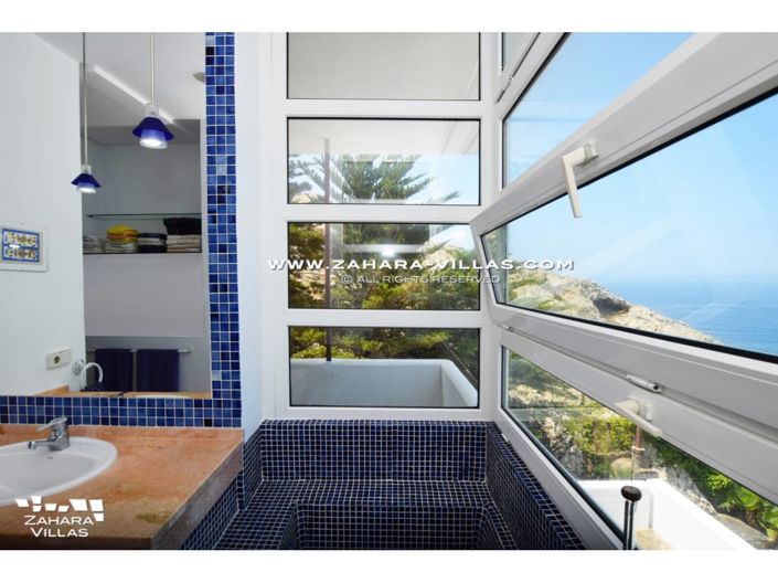 Image No.23-3 Bed Villa for sale