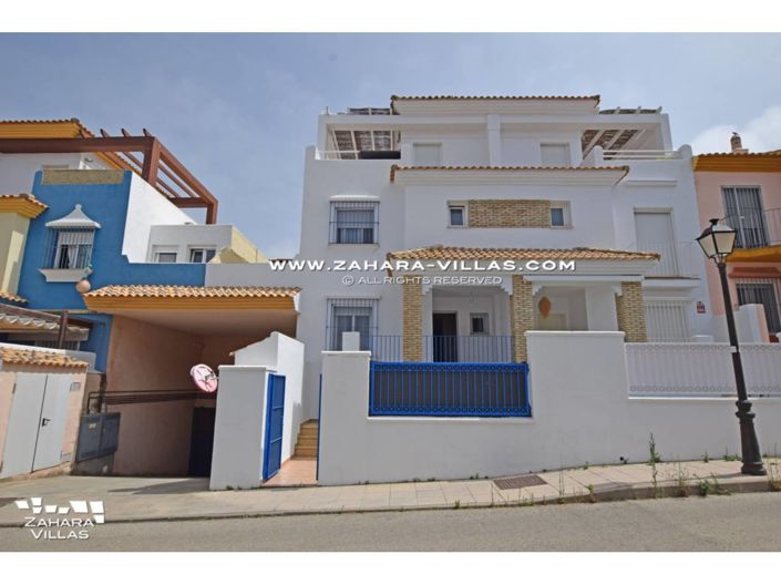 Image No.1-Villa de 3 chambres à vendre à Zahara de los Atunes