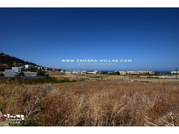 Image No.2-Villa for sale