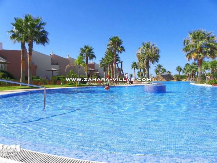 Image No.2-Villa de 3 chambres à vendre à Cadix