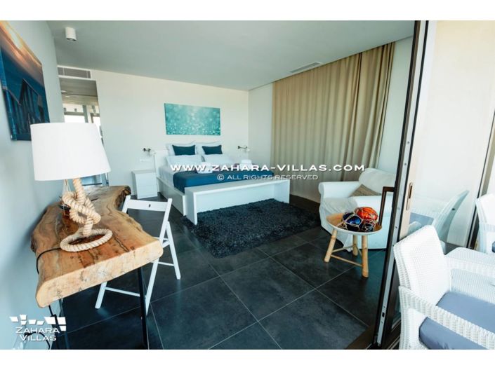 Image No.27-Villa de 4 chambres à vendre à Cadix