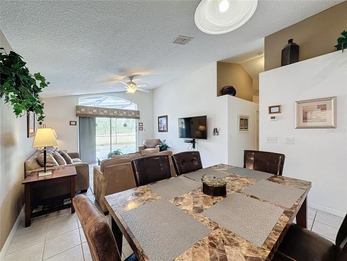 Image No.13-4 Bed Villa / Detached for sale