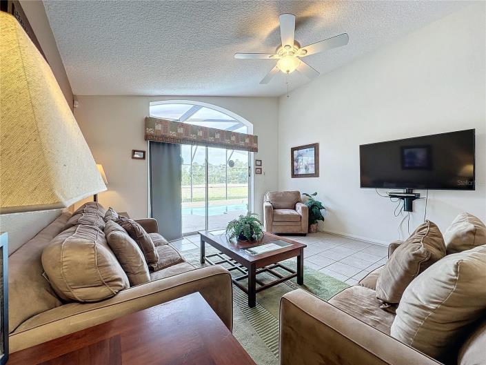 Image No.16-4 Bed Villa / Detached for sale