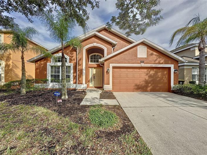 Image No.1-4 Bed Villa / Detached for sale
