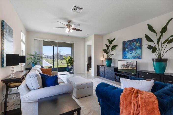 Image No.18-2 Bed Villa / Detached for sale