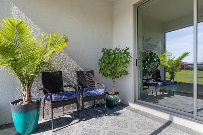 Image No.2-2 Bed Villa / Detached for sale