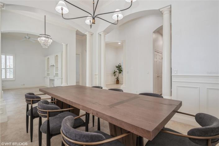 Image No.16-4 Bed Villa / Detached for sale