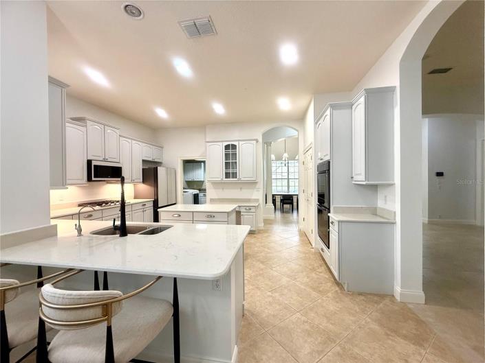 Image No.25-4 Bed Villa / Detached for sale