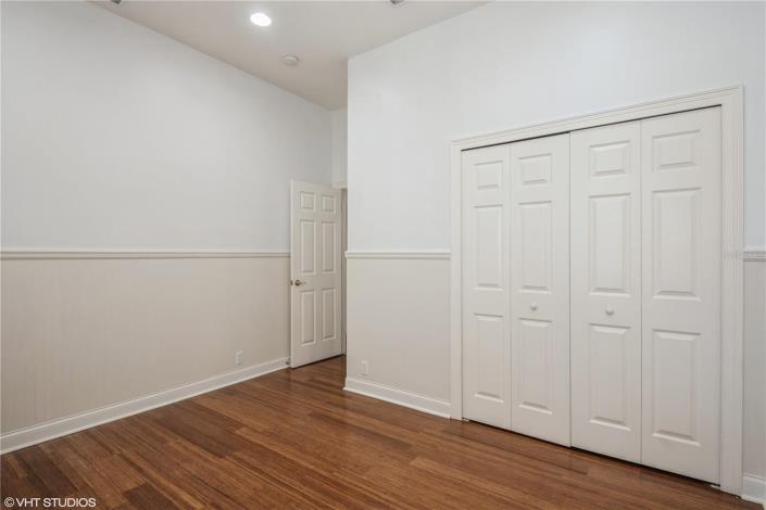 Image No.35-4 Bed Villa / Detached for sale