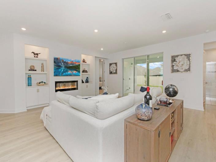 Image No.11-4 Bed Villa / Detached for sale