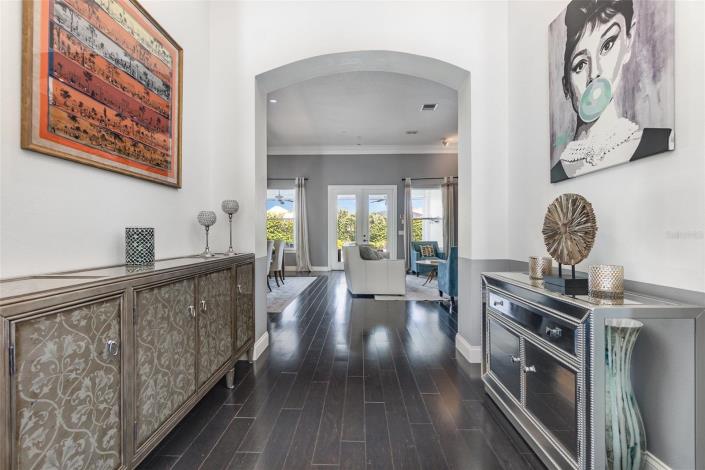 Image No.11-5 Bed Villa / Detached for sale