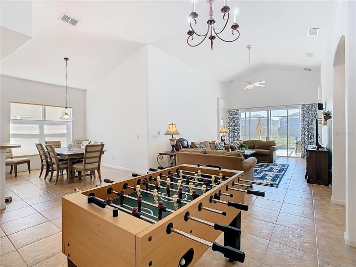 Image No.12-5 Bed Villa / Detached for sale