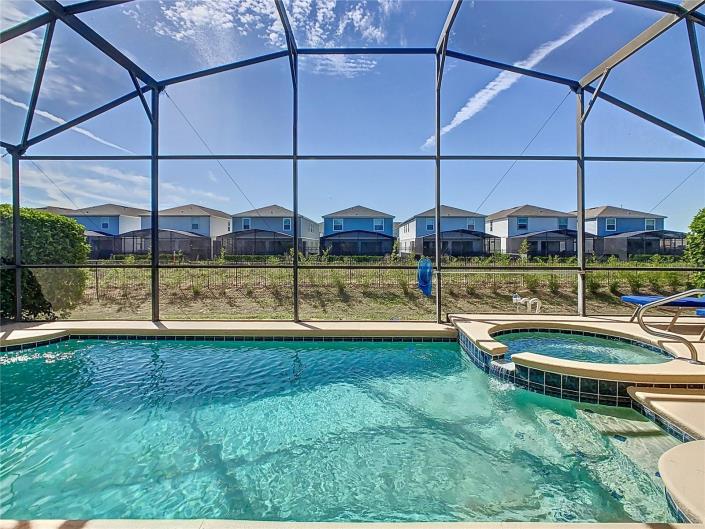 Image No.8-5 Bed Villa / Detached for sale